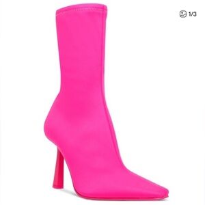 Steve Madden VAKAY bootie, 7.5, Never Worn